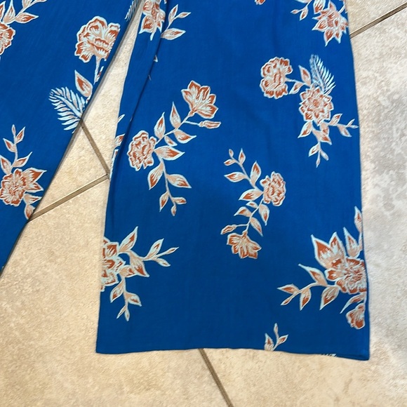 NEW Roxy Wheel and Palm Wide Leg Jumpsuit XS Mykonos Blue Floral - Picture 8 of 9